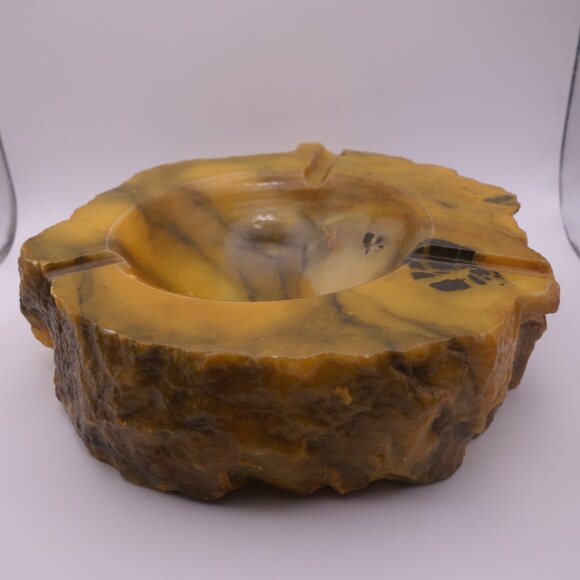 Genuine Alabaster Made in Italy Ash Tray - Picture 10 of 16